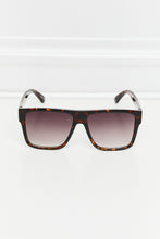 Load image into Gallery viewer, Tortoiseshell Square Full Rim Sunglasses
