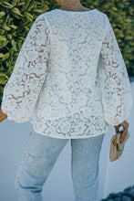 Load image into Gallery viewer, Lace Balloon Sleeve Tunic Blouse
