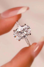 Load image into Gallery viewer, 18K Platinum-Plated Side Stone Moissanite Ring
